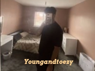 Youngandtoezy